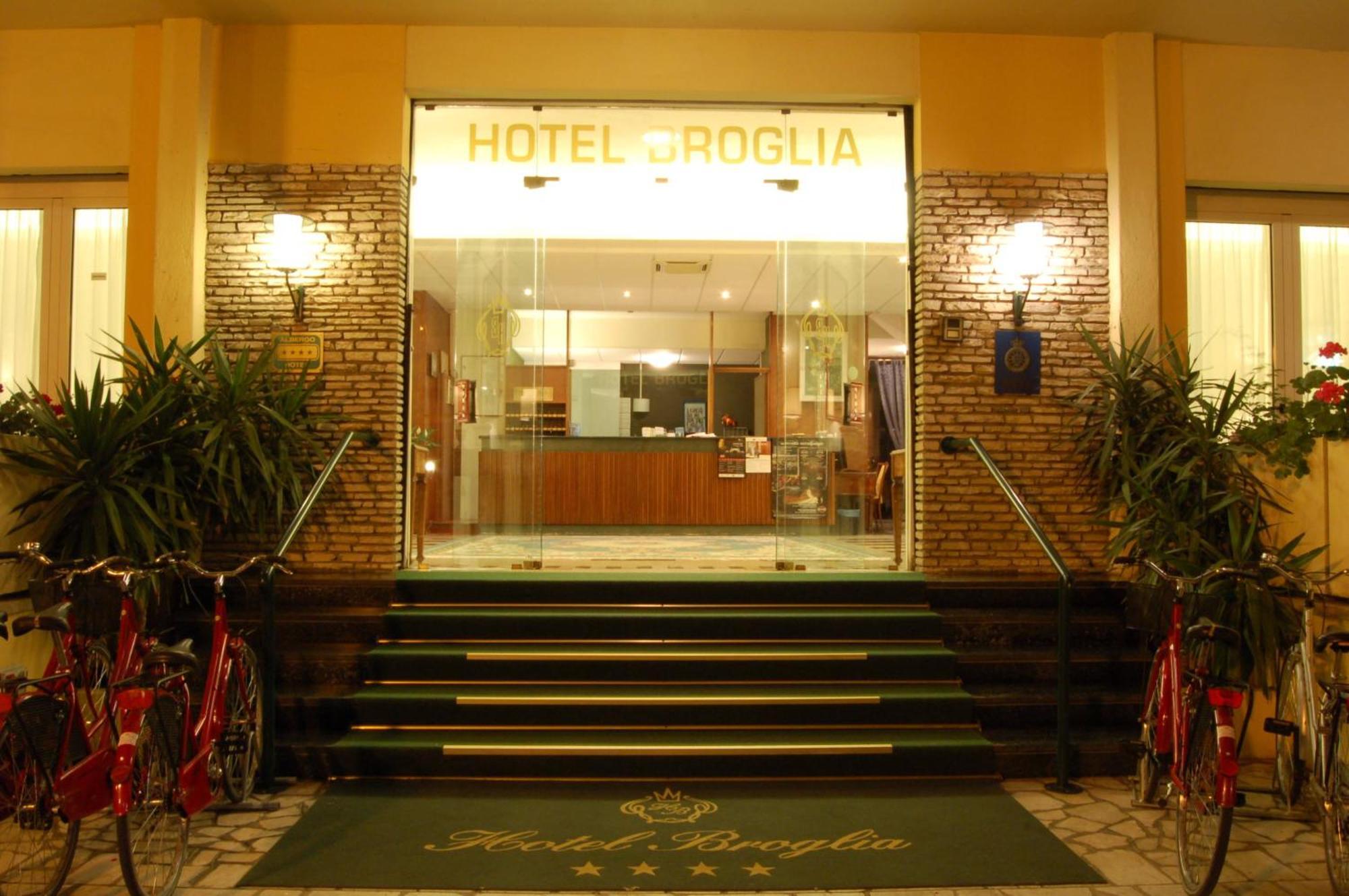 Hotel Broglia Sirmione Exterior photo
