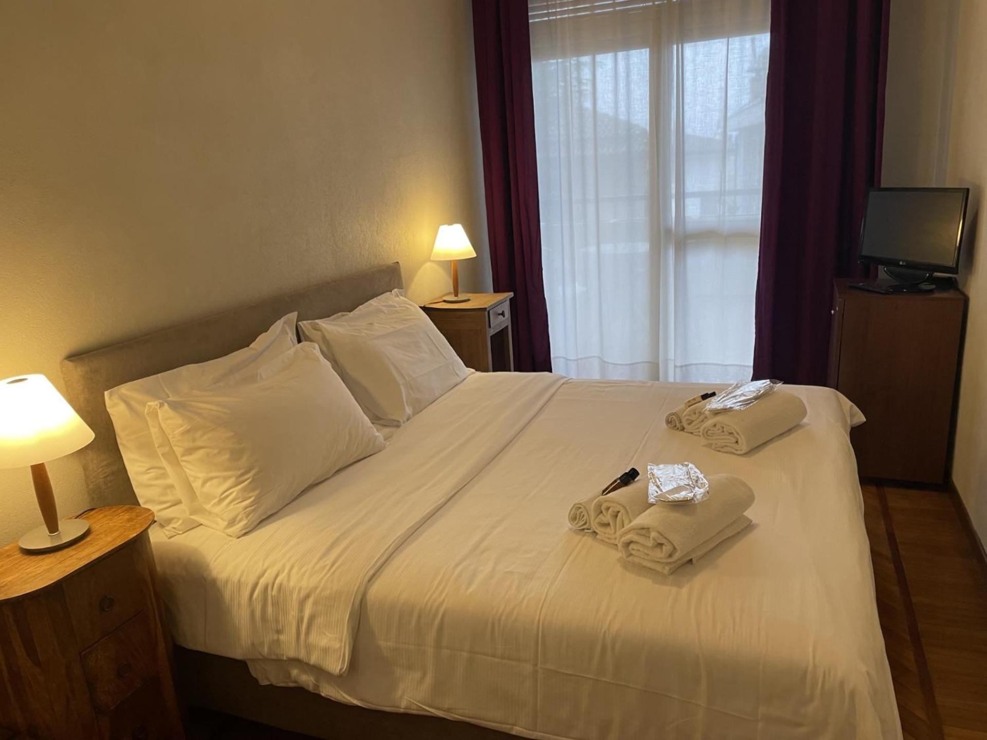 Hotel Broglia Sirmione Exterior photo