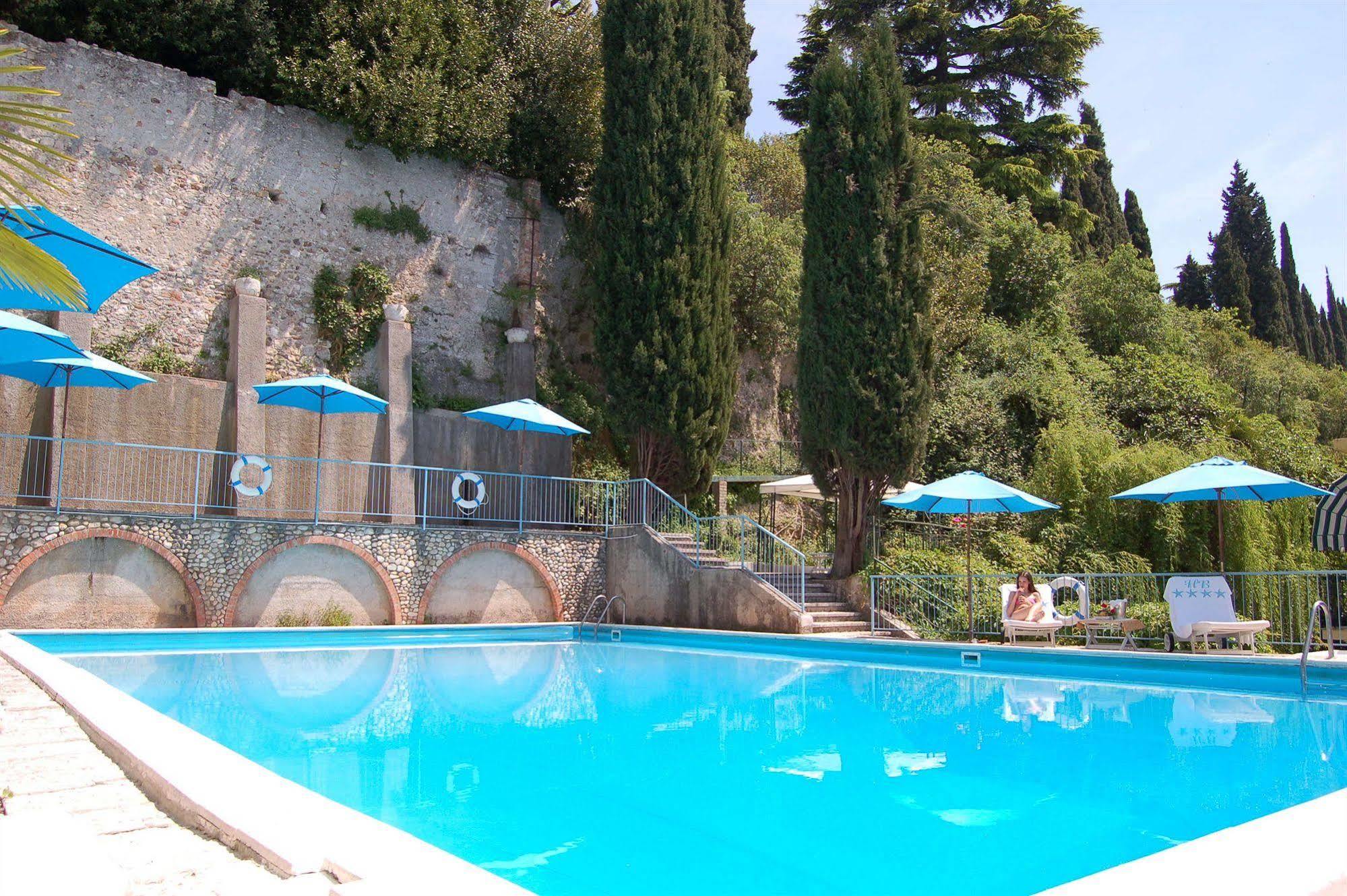 Hotel Broglia Sirmione Exterior photo